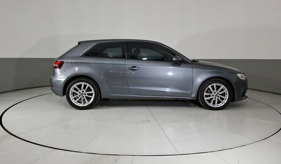 Audi A3 2.0 DYNAMIC DCT Hatchback 2018