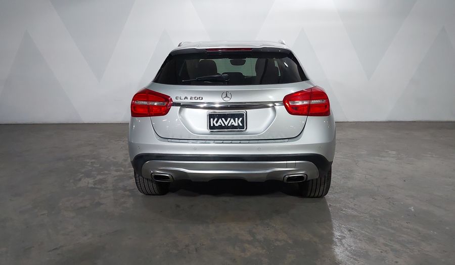 Mercedes Benz Clase Gla 1.6 GLA 200 CGI SPORT Suv 2016