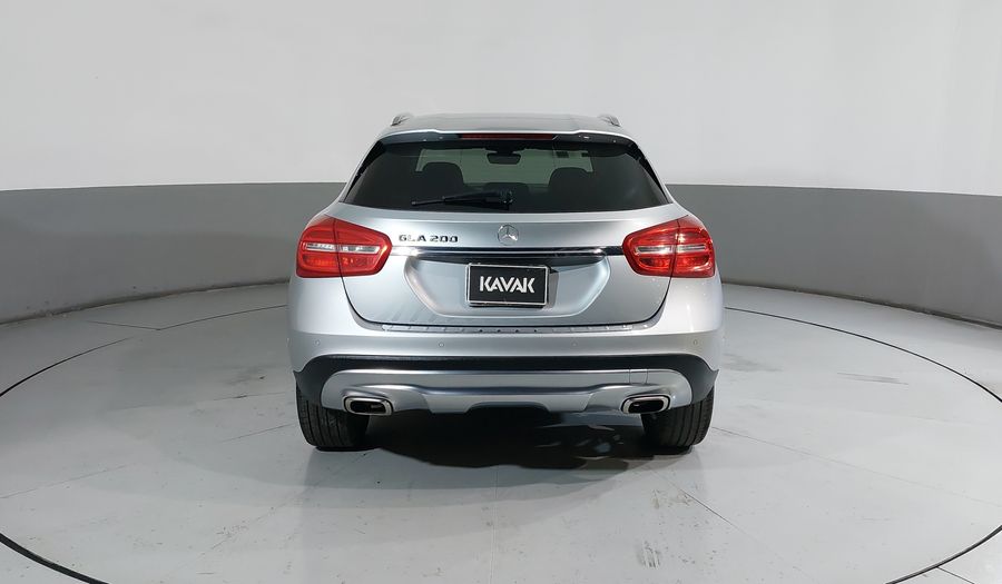 Mercedes Benz Clase Gla 1.6 GLA 200 CGI SPORT Suv 2016