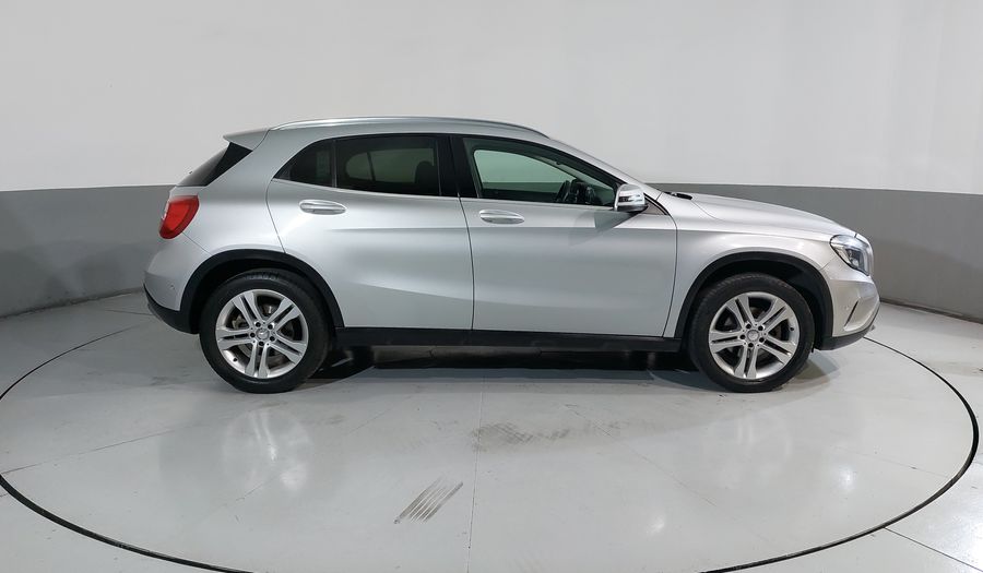 Mercedes Benz Clase Gla 1.6 GLA 200 CGI SPORT Suv 2016