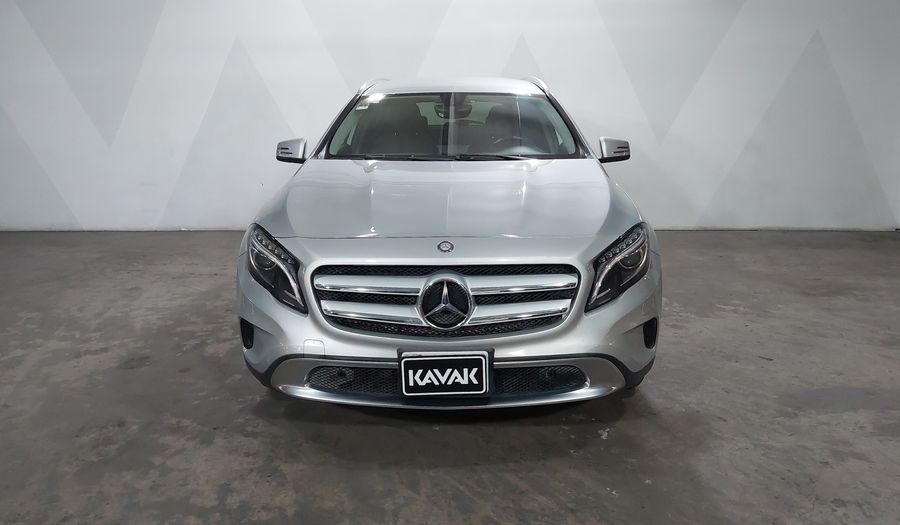Mercedes Benz Clase Gla 1.6 GLA 200 CGI SPORT Suv 2016