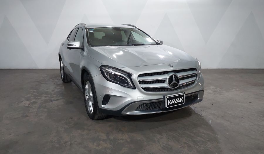 Mercedes Benz Clase Gla 1.6 GLA 200 CGI SPORT Suv 2016