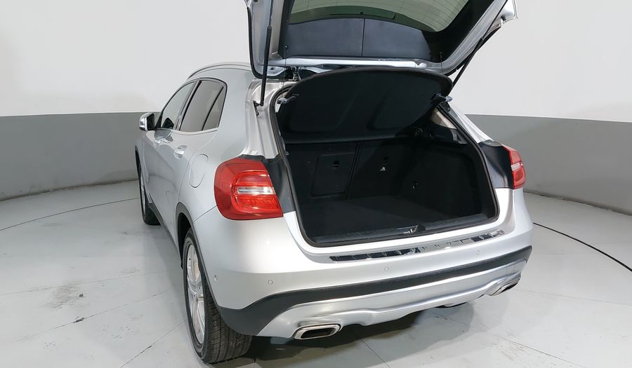 Mercedes Benz Clase Gla 1.6 GLA 200 CGI SPORT Suv 2016
