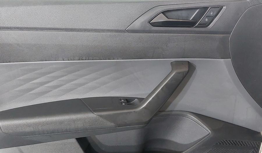 Volkswagen Polo MPI TRACK Hatchback 2024