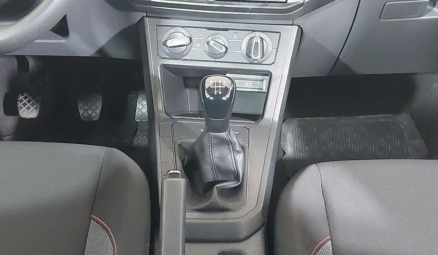 Volkswagen Polo MPI TRACK Hatchback 2024