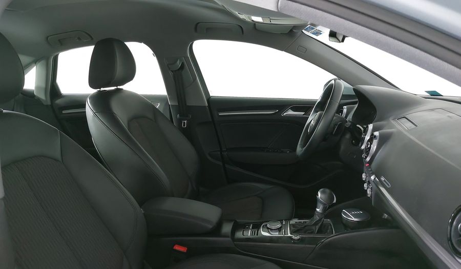 Audi A3 1.4 35 SELECT DCT Sedan 2019