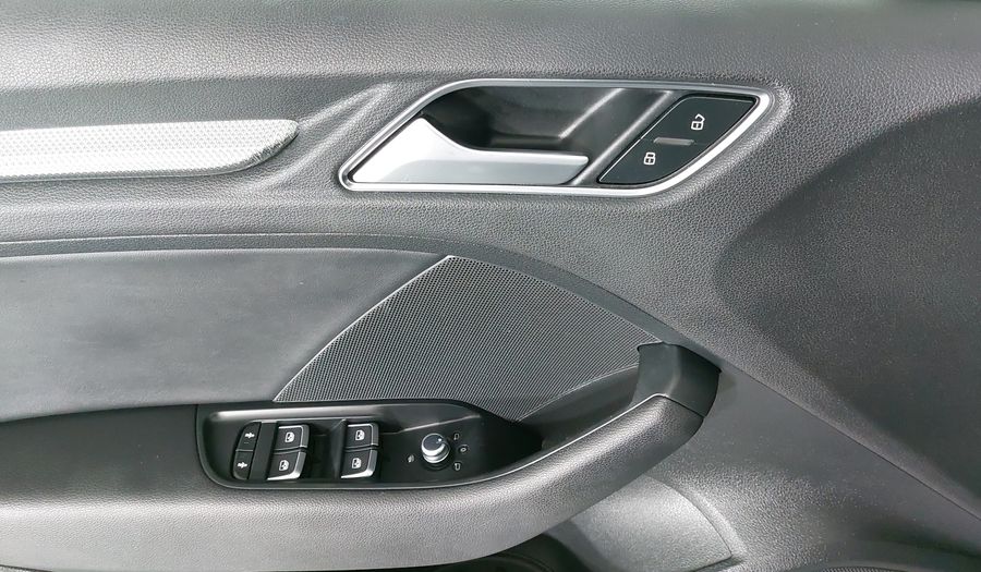 Audi A3 1.4 35 SELECT DCT Sedan 2019
