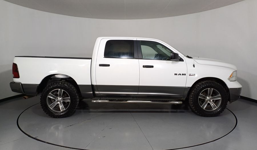 Ram 2500 5.7 CREW CAB SLT TRABAJO 4X4 V8 6AT Pickup 2018