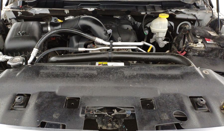 Ram 2500 5.7 CREW CAB SLT TRABAJO 4X4 V8 6AT Pickup 2018