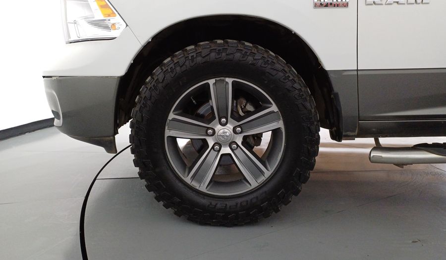 Ram 2500 5.7 CREW CAB SLT TRABAJO 4X4 V8 6AT Pickup 2018