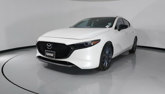 Mazda • Mazda 3