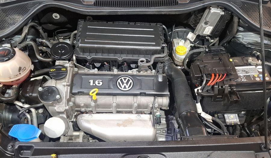 Volkswagen Polo 1.6 COMFORTLINE PLUS AUTO Hatchback 2021