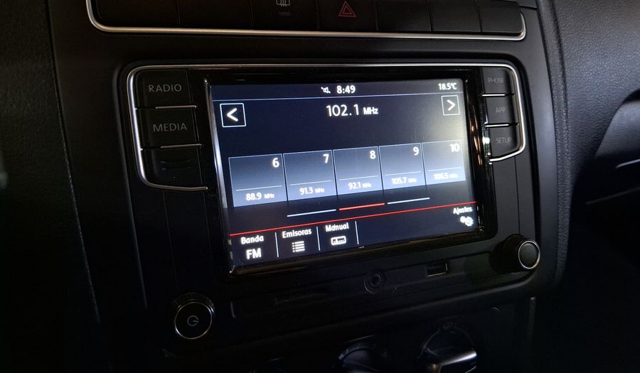Volkswagen Polo 1.6 COMFORTLINE PLUS AUTO Hatchback 2021