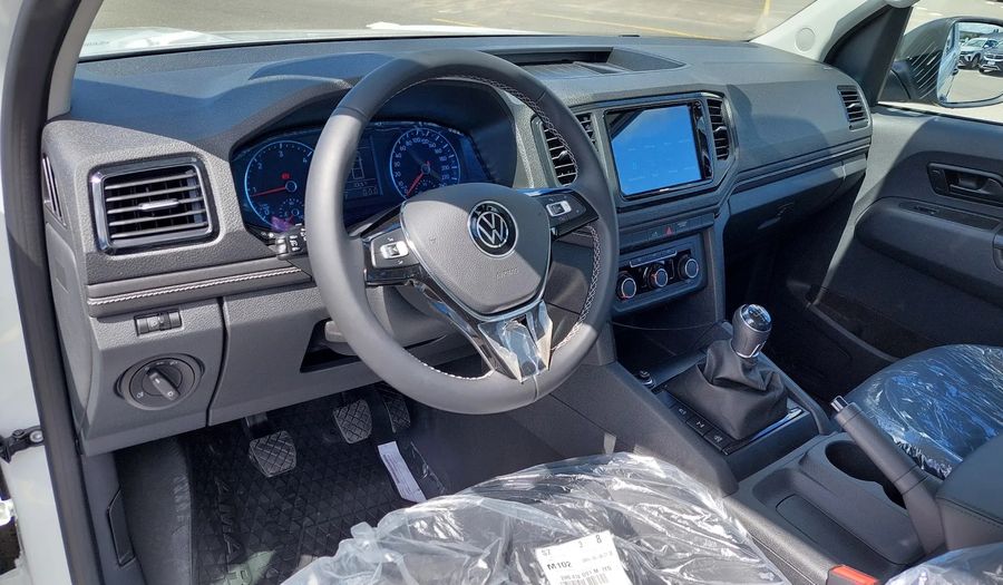 Volkswagen Amarok 2.0 TDI TRENDLINE G2 4X2 MY25 Pickup 2025