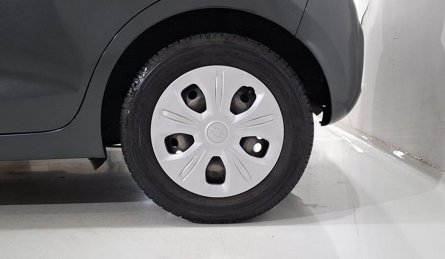Chevrolet Spark 1.4 LT F AUTO Hatchback 2018