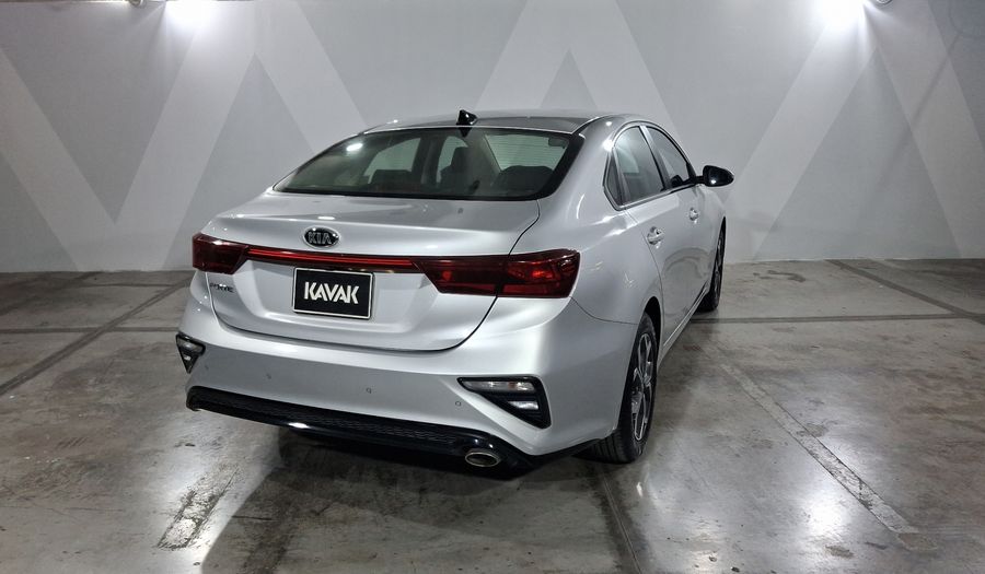 Kia Forte 2.0 EX IVT Sedan 2020