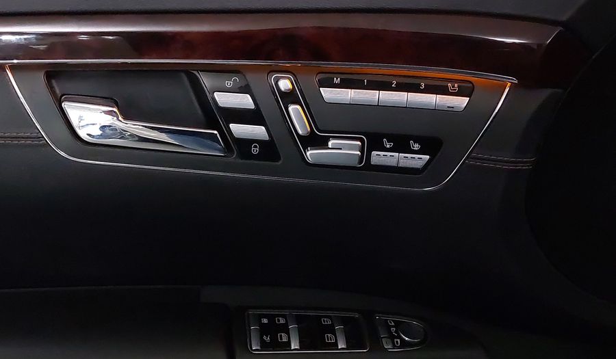 Mercedes Benz Clase S 4.6 500 L CGI AT Sedan 2012