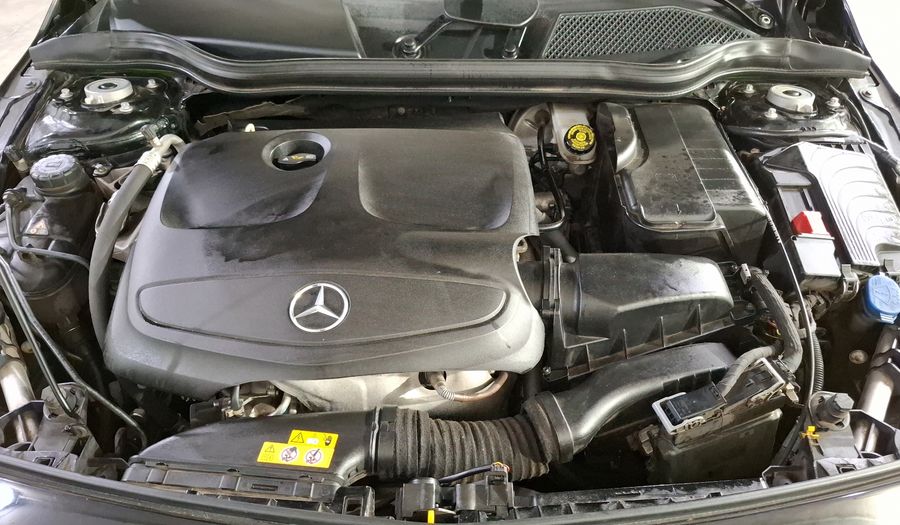 Mercedes Benz Clase A 1.6 200 SPORT DCT Hatchback 2018