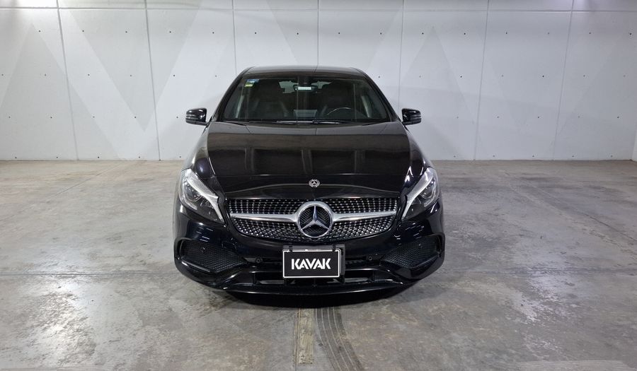 Mercedes Benz Clase A 1.6 200 SPORT DCT Hatchback 2018