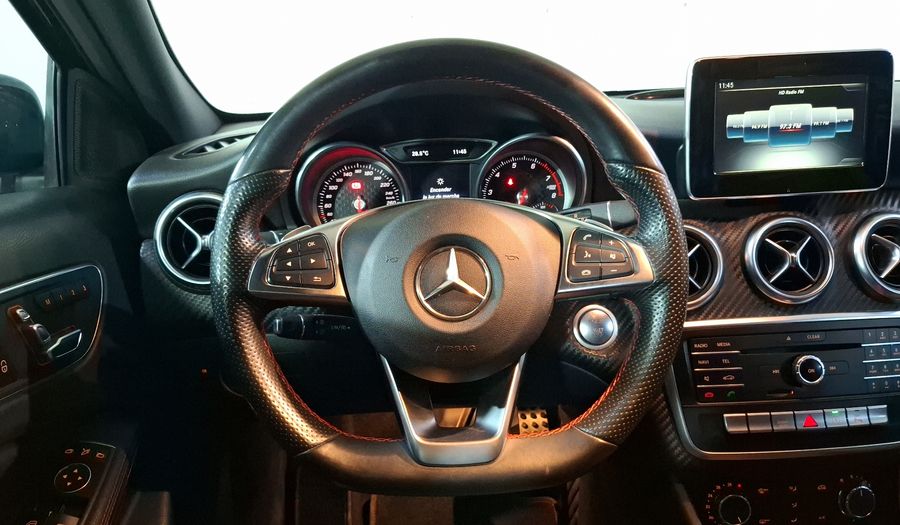 Mercedes Benz Clase A 1.6 200 SPORT DCT Hatchback 2018
