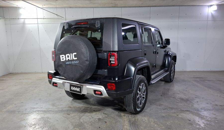 Baic Bj40 2.0 PLUS AUTO 4WD Suv 2024