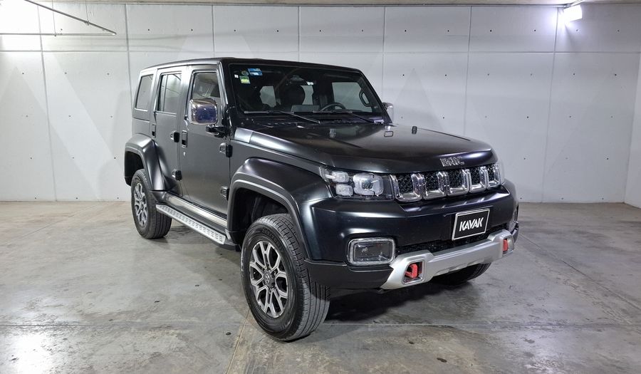 Baic Bj40 2.0 PLUS AUTO 4WD Suv 2024