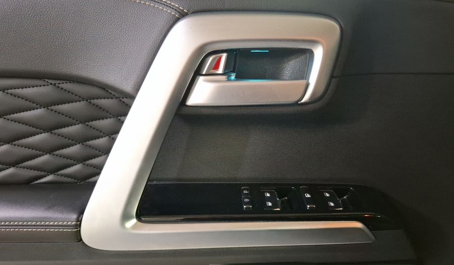 Baic Bj40 2.0 PLUS AUTO 4WD Suv 2024