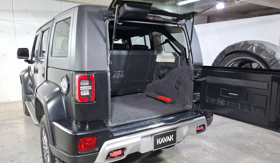 Baic Bj40 2.0 PLUS AUTO 4WD Suv 2024