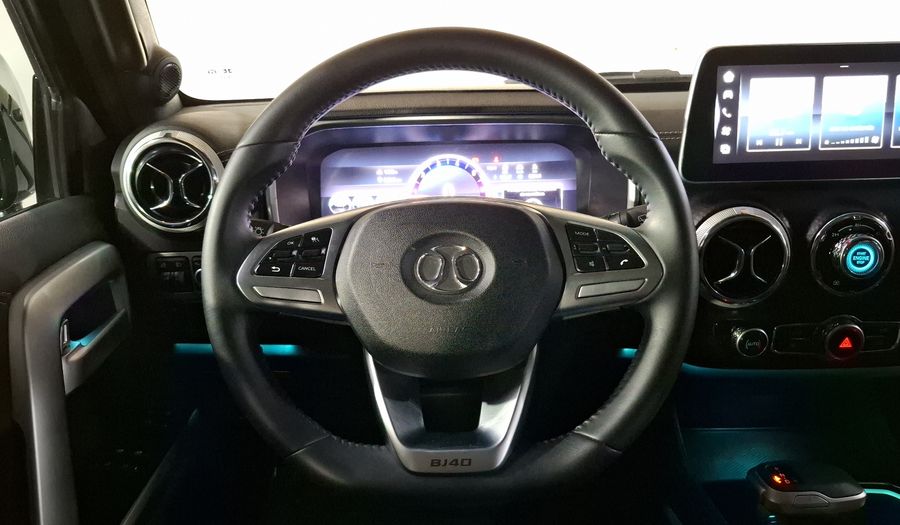 Baic Bj40 2.0 PLUS AUTO 4WD Suv 2024