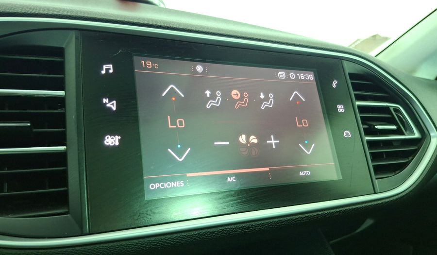 Peugeot 308 1.5 BLUEHDI 130 HP FELINE Hatchback 2019