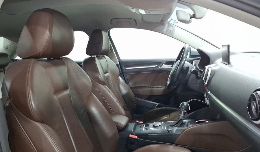 Audi A3 1.8 TFSI ATTRACTION PLUS S TRONIC Sedan 2016