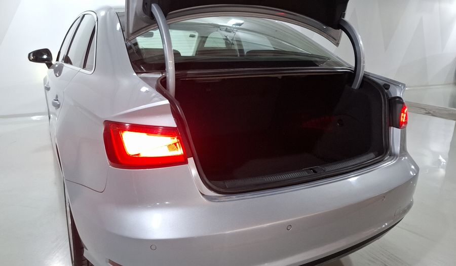 Audi A3 1.8 TFSI ATTRACTION PLUS S TRONIC Sedan 2016