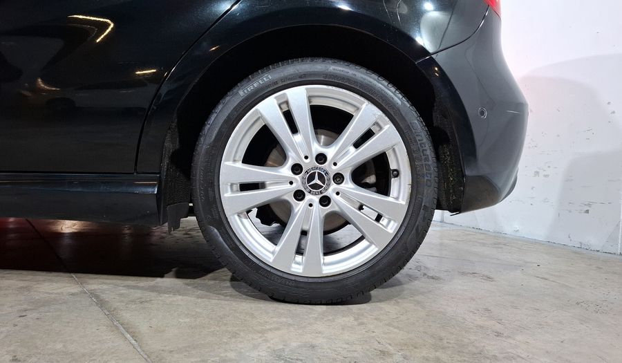 Mercedes Benz Clase A 1.6 200 URBAN DCT Hatchback 2018