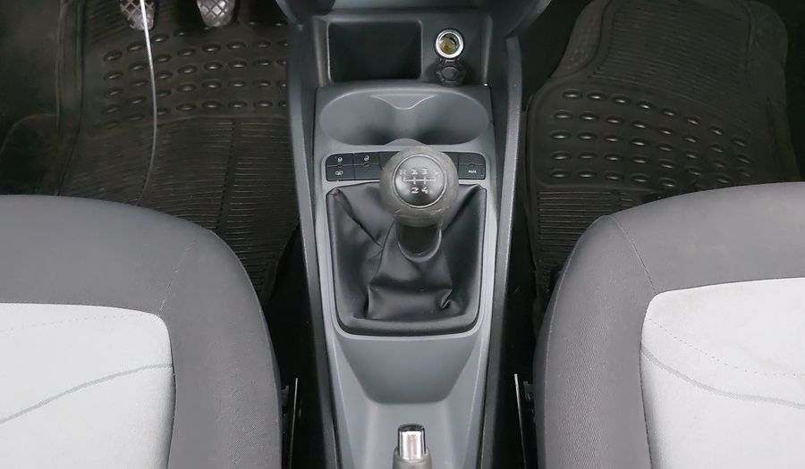 Seat Ibiza 2.0 REFERENCE 4 PTAS MT Hatchback 2013