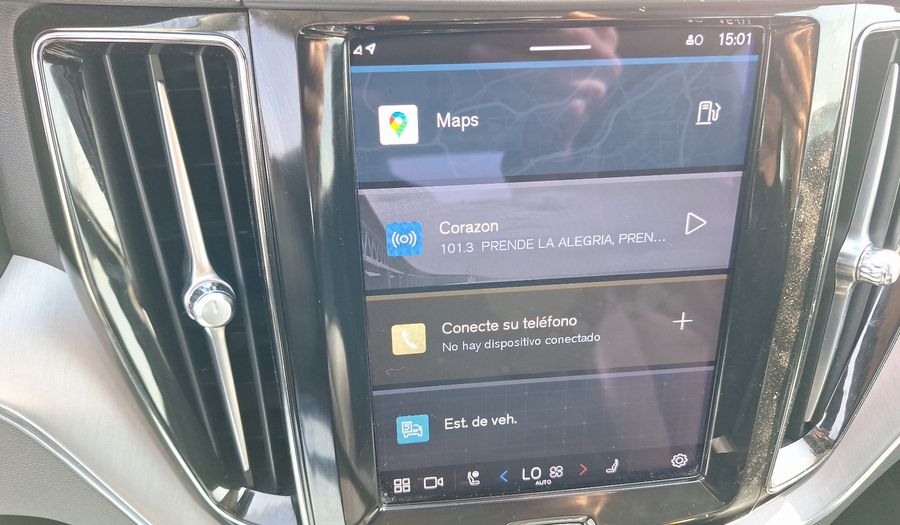 Volvo Xc60 2.0 B5 MOMENTUM AUTO 4WD Suv 2022