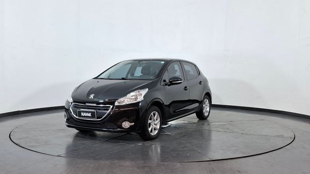 Peugeot 208 1.5 ALLURE TOUCHSCREEN