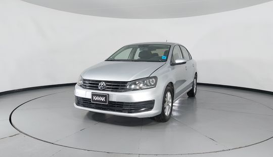 Volkswagen • Vento