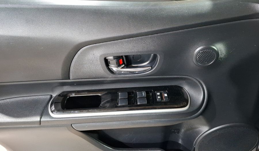 Toyota Prius C 1.5 HYBRID AUTO Hatchback 2020