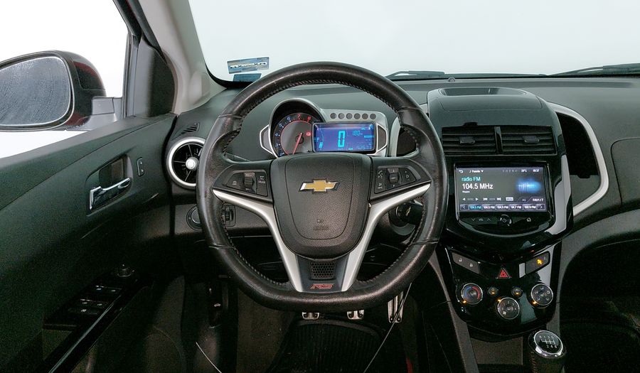 Chevrolet Sonic 1.4 MT H RS TURBO Hatchback 2015