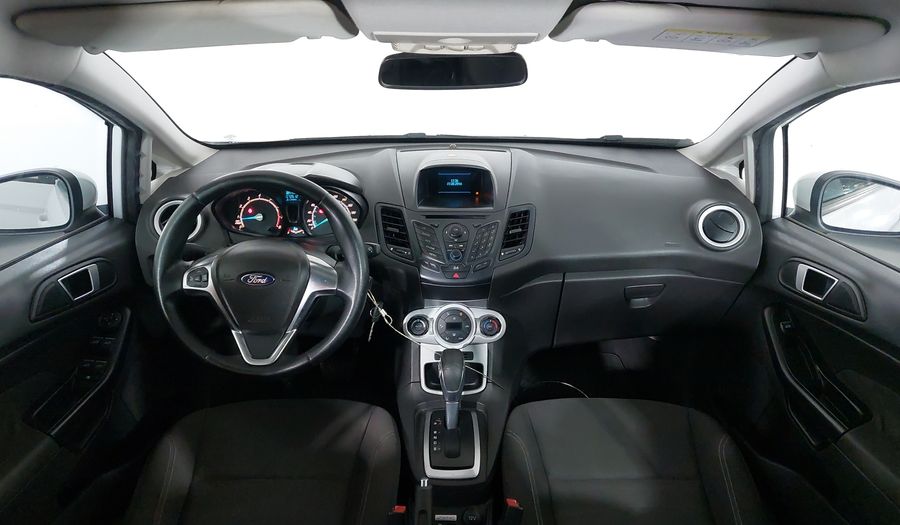 Ford Fiesta SE HATCH Hatchback 2016