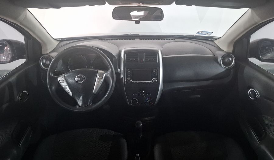 Nissan Versa 1.6 ADVANCE TM AC Sedan 2015