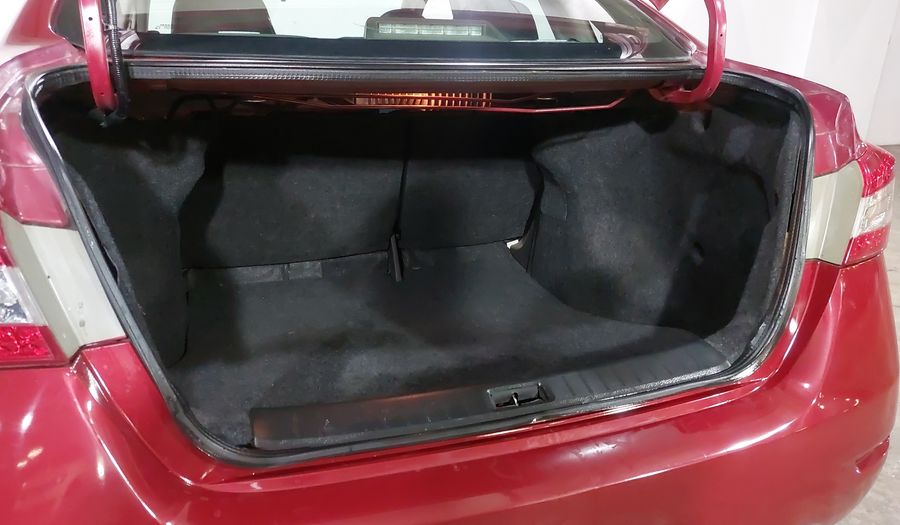 Nissan Sentra 1.8 EXCLUSIVE NAVI CVT Sedan 2015