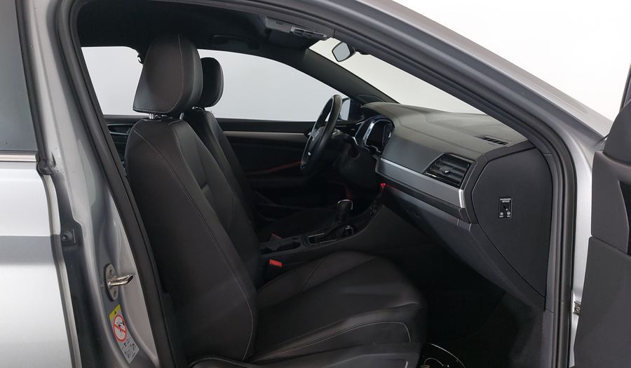 Volkswagen Jetta 250 TSI RLINE TIPTRONIC Sedan 2020