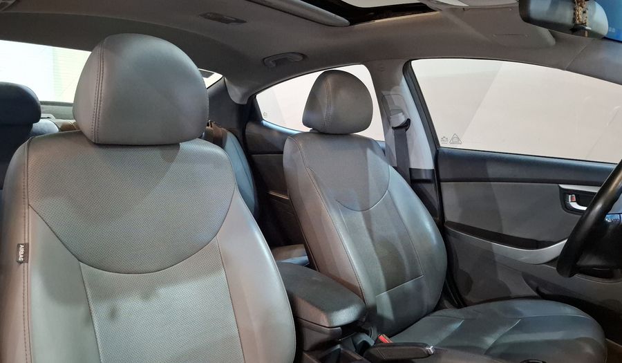 Hyundai Elantra 1.8 LIMITED TECH AT Sedan 2015