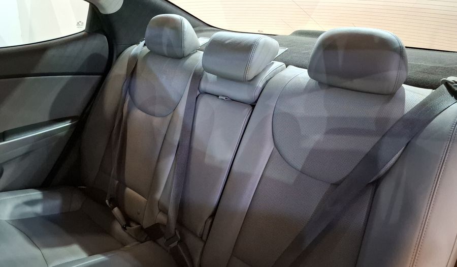 Hyundai Elantra 1.8 LIMITED TECH AT Sedan 2015