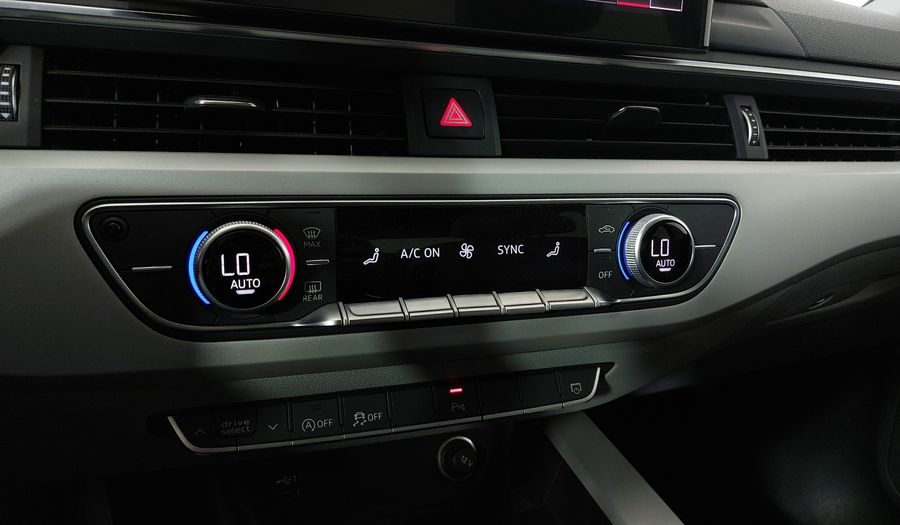 Audi A4 2.0 35 TFSI MHEV S TRONIC Sedan 2022