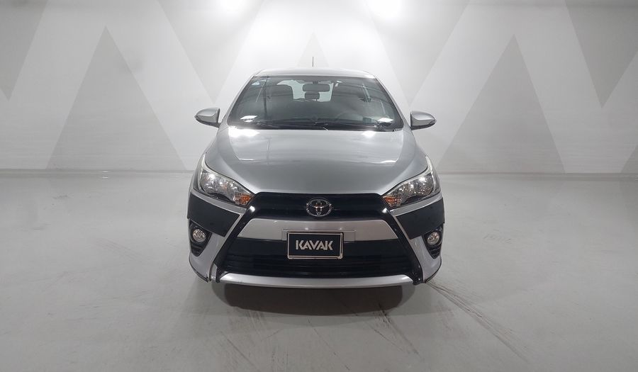 Toyota Yaris 1.5 S CVT 5PTAS Hatchback 2017