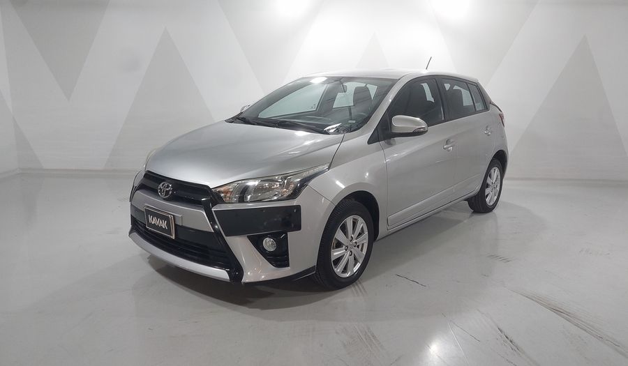 Toyota Yaris 1.5 S CVT 5PTAS Hatchback 2017