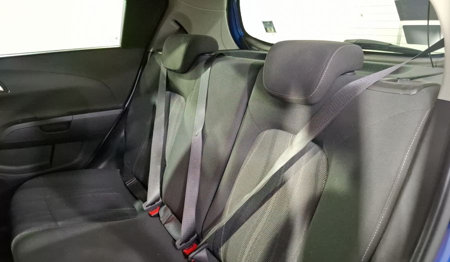 Chevrolet Sonic 1.6 MT J LT Hatchback 2017