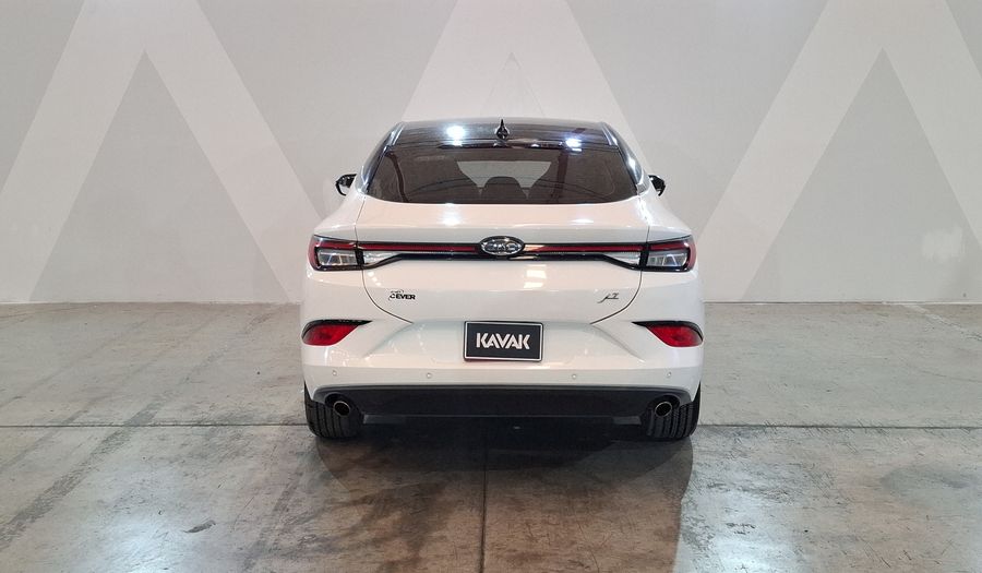 Jac J7 1.5 QUANTUM CVT Hatchback 2022